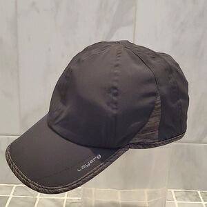 LAYER 8 MAN'S ACTIVE CAP, GREY,  STRETCHABLE FABRIC